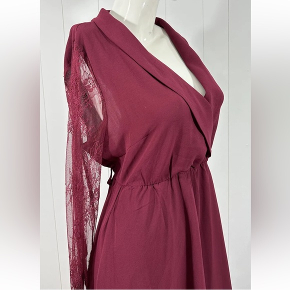NWT Bloom Chic Women’s Burgundy Red Lace Sleeve Dress V Neck Size 14-16 - Picture 4 of 13